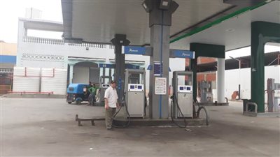 حملات مكبرة لمتابعة محطات وقود السيارات والالتزام بالتعريفة وخطوط السير بالبحيرة