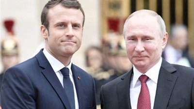 بوتين يُطلع ماكرون على التقدم المحرز بالعملية الروسية وإجلاء المدنيين من 