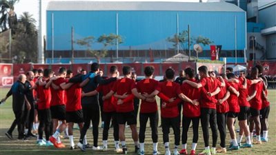الأهلي يختتم تدريباته استعدادا لمواجهة وفاق سطيف 