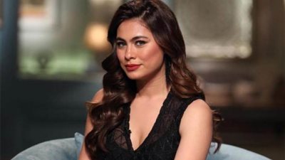 هاجر أحمد ترزق بطفلة وتكشف عن اسمها 