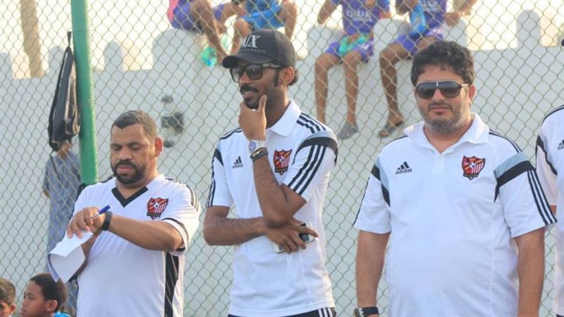 اللاعب العماني