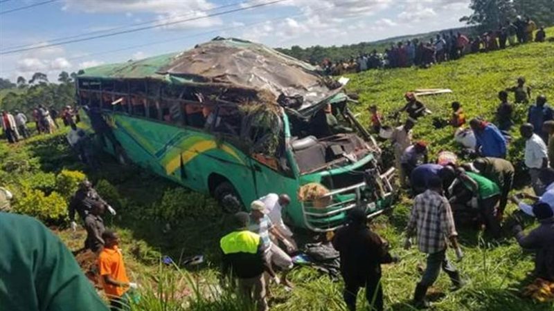 تحطم حافلة ركاب في