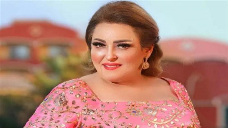 الفنانة نهال عنبر
