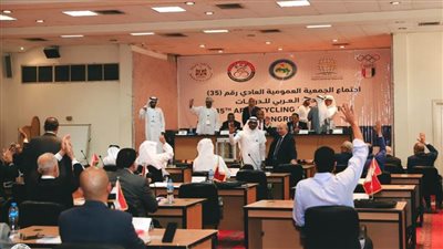 القاسمي رئيسا للاتحاد العربي للدراجات ووجيه عزام نائبا للرئيس