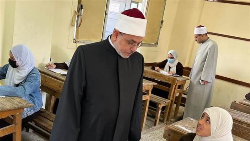 الدكتور سلامة داود