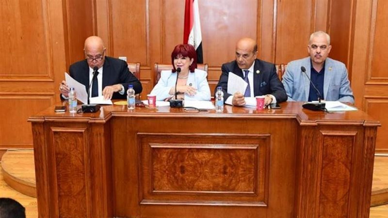 لجنة السياحة والطيران