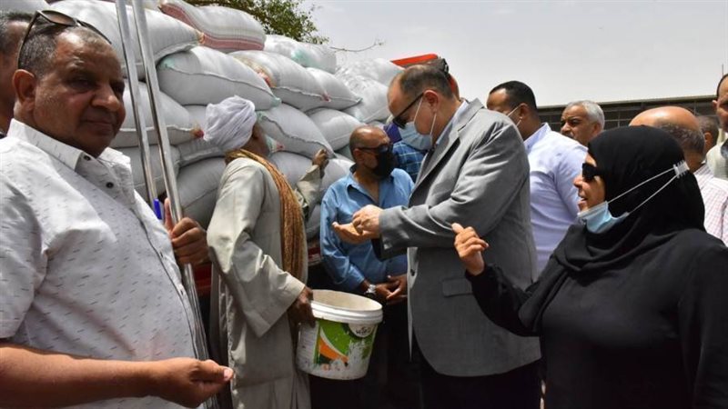 محافظ أسيوط يتفقد