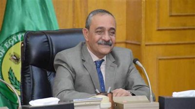 محافظ الاسماعيلية يتابع أعمال الإنارة بالمراكز والمدن وتغطية كافة المناطق المحرومة