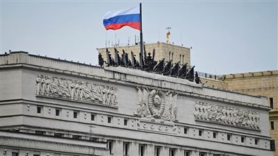 الدفاع الروسية: إصابة أكثر من 500 موقع وتجمع للقوات الأوكرانية