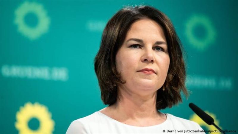 أنالينا بيربوك