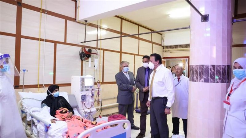 عبدالغفار في جولة