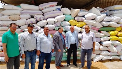 وكيل وزارة الزراعة بالبحيرة يتفقد أعمال توريد القمح بإيتاي البارود.. (صور)