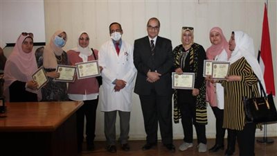 هيئة المستشفيات التعليمية تكرم أسر 8 من شهداء فرق التمريض خلال كورونا