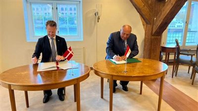 شكري ونظيره الدنماركي يوقعان مذكرة تفاهم بشأن التشاور السياسي رفيع المستوى بين البلدين