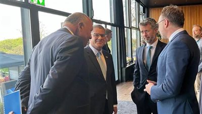 وزير الخارجية يشارك في عشاء عمل أقامه الجانب الدنماركي