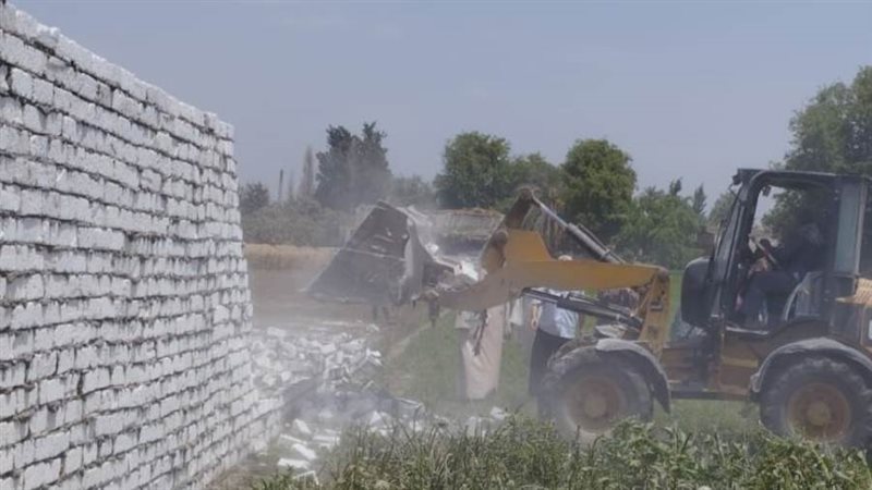 ازالة التعديات ببنى