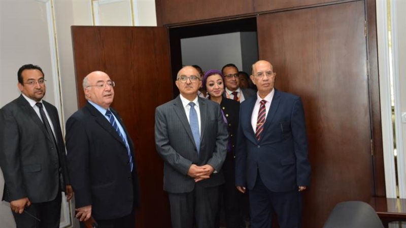 رئيس جامعة أسيوط