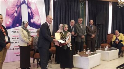 عبر الفيديو كونفرانس.. قسم الأمراض الصدرية بـ