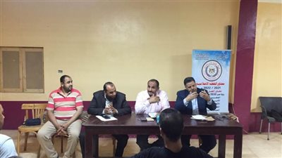 ندوة إرشادية حول حصاد وتوريد محصول القمح بمركز أعلام الداخلة