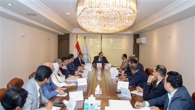 رئيس الرعاية الصحية يستعرض استراتيجية عمل الهيئة خلال الربع الرابع من 2022/2021