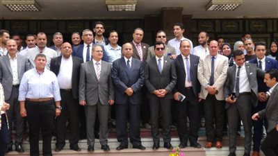 وزير الشباب يناقش رسالة بجامعة المنيا حول 