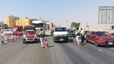 تحويلات مرورية مكثفة لتنفيذ أعمال التوسعة لمطلع الطريق الدائري من محور كورنيش النيل 