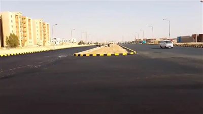  محافظ بني سويف يناقش مستجدات خطة وأعمال الرصف للعام المالي الحالي