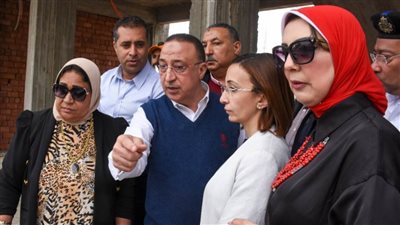  محافظ الإسكندرية يتابع تطوير ميدان محطة مصر والاستعدادات النهائية