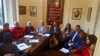 استجابة لحزب العدل.. أمانات المرأة بالأحزاب تتناقش حول الحوار الوطني بالإسكندرية 