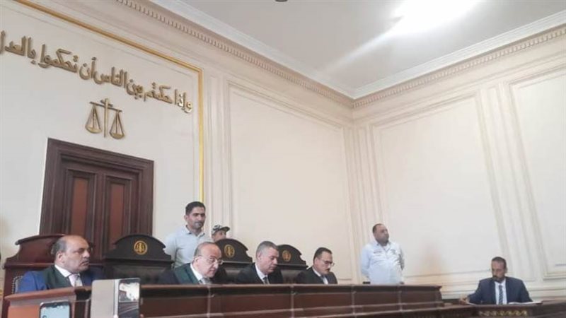 جانب من الجلسه