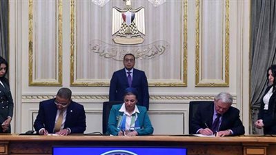 مدبولي يشهد توقيع مذكرة تفاهم لتنفيذ محطة معالجة وتدوير المخلفات بالفيوم