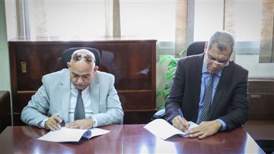 «مذكرة تفاهم» لتقديم خدمات تنظيم الأسرة بالمجان لمليون عاملة بمصانع الملابس