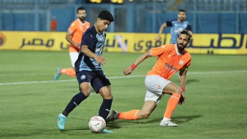 بيراميدز وفاركو