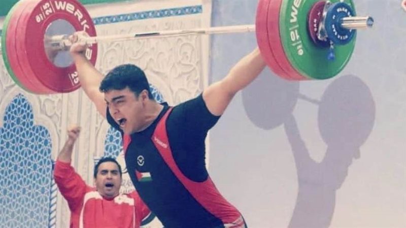 محمد خميس حمادة بطل