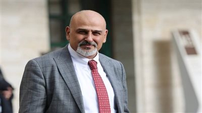 جمال سليمان يكشف عن عمله في الحدادة والنجارة والطباعة قبل الفن 