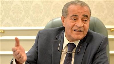 وزير التموين: أوكرانيا عرضت نقل القمح عبر بولندا