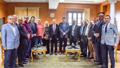 رئيس جامعة بنى سويف يستقبل وفد نقابة المحامين لبحث سُبل التعاون