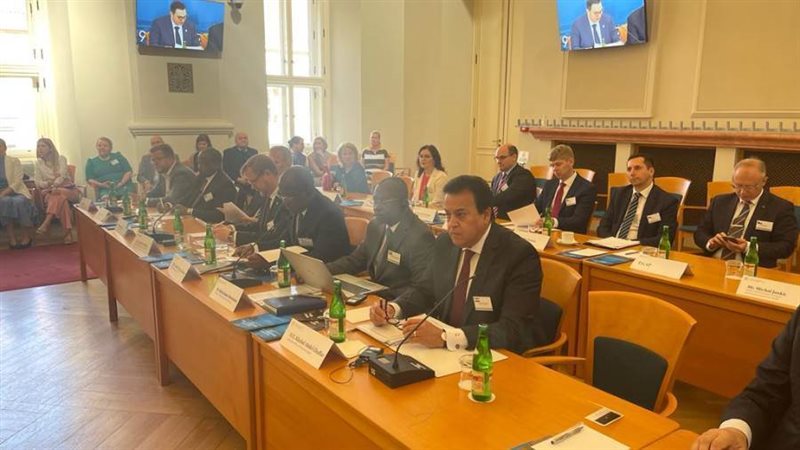 خالد عبدالغفار خلال