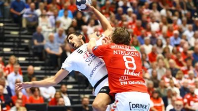 يحيى خالد يقود فيزبريم المجري إلى نصف نهائي دوري أبطال أوروبا لكرة اليد