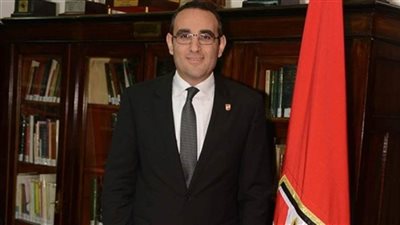 محمد الدماطي رئيسًا لبعثة سيدات طائرة الأهلي بتونس