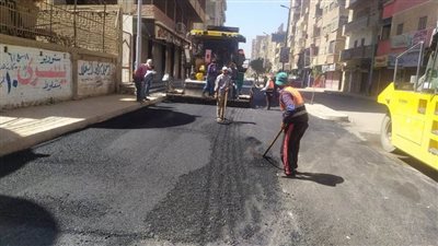 محافظ أسيوط استكمال أعمال رصف شوارع مدينة منفلوط 