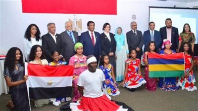 رئيس موريشيوس يحضر لقاء الكوادر الموريشية من خريجي الجامعات المصرية 