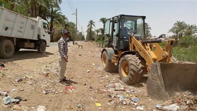 محافظ أسيوط: تكثيف حملات رفع القمامة ونظافة الشوارع والميادين بالمراكز والقرى