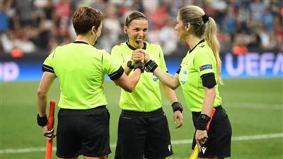 لأول مرة.. ظهور عنصر نسائي في مونديال قطر 2022