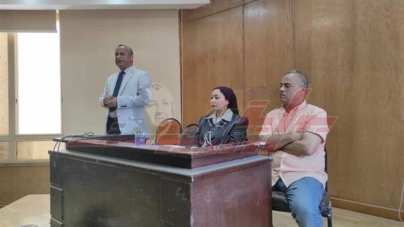 خلال الندوة