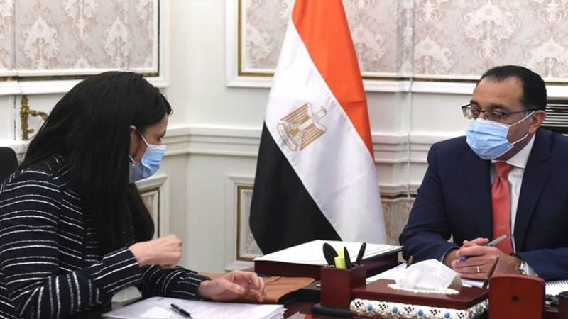 رئيس الوزراء يلتقي