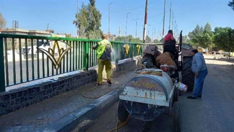 تنظيف الشوارع استعدادا