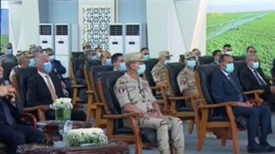 لماذا لا تزرع مصر كل الأراضي الزراعية بالقمح؟.. الرئيس السيسي يجيب