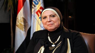 وزيرة الصناعة: وضع خطة تطوير لمنظومة خدمات التنمية الصناعية للتيسير على المستثمرين