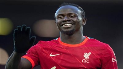 صحيفة ألمانية: ساديو ماني متردد في التوقيع مع ليفربول بسبب راتب باريس جيرمان